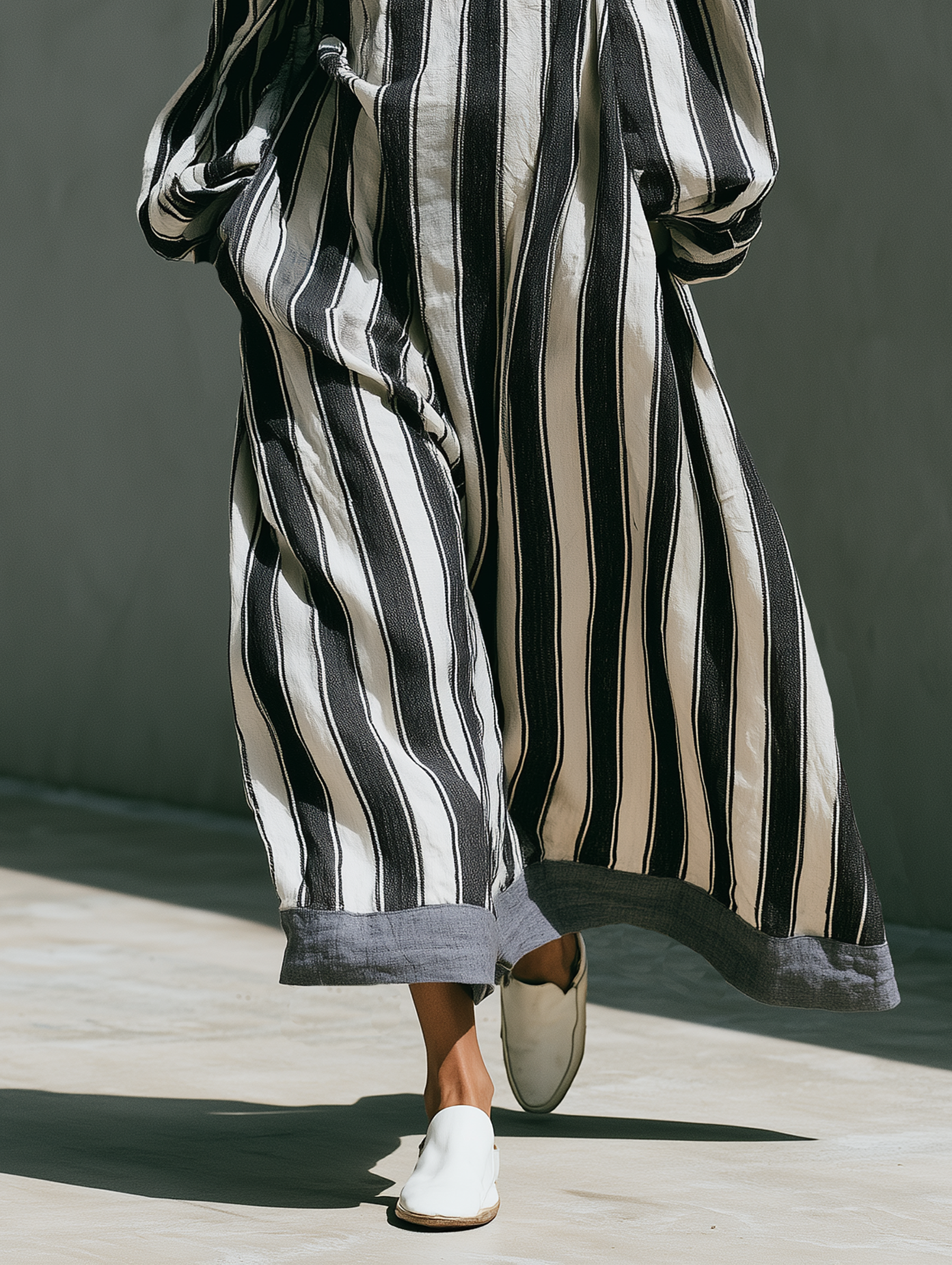 Women's Minimalist Striped Print Square-Neck Long-Sleeve Maxi Dress MDZ0909G9WY