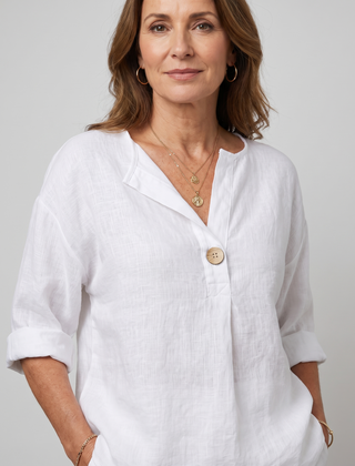Zamma Relaxed V-Neck Top - White